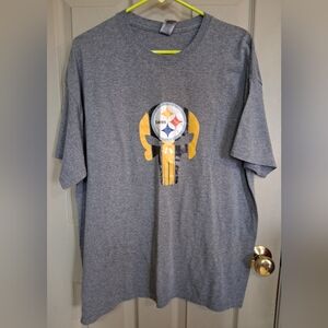 Gildan Gray Pittsburgh Steelers Punisher Logo T-Shirt - Size XL